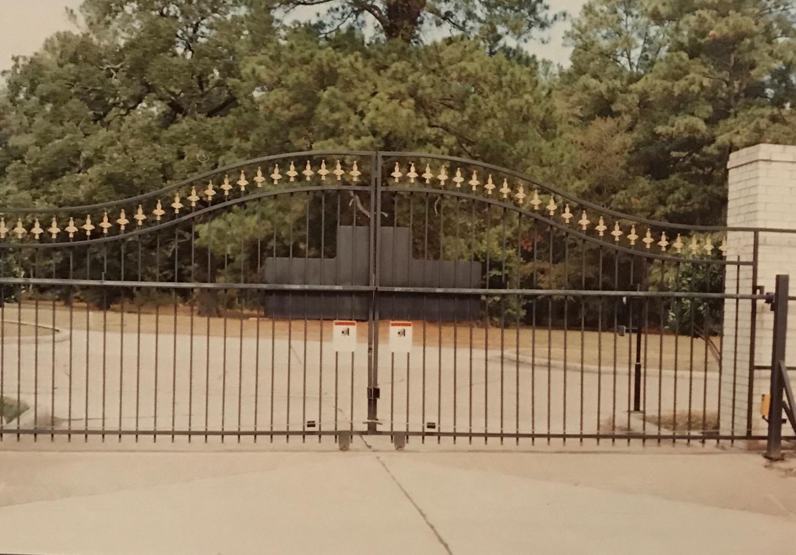 Double Swing Entrance Gates with Gold Finials